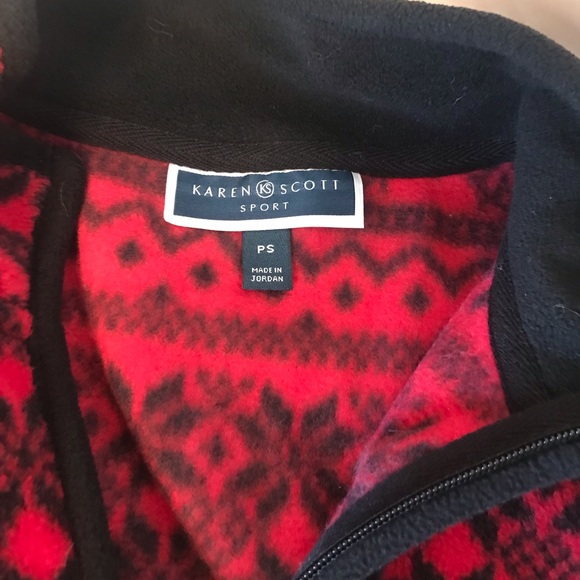 Red and black Christmas sweater - Picture 3 of 4